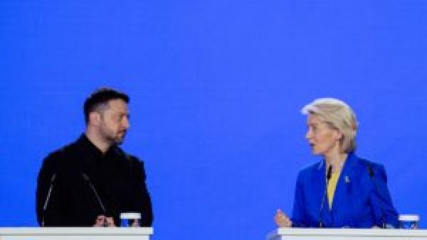 Comisia Europeană va sprijini repararea infrastructurii energetice ucrainene înainte de iarna viitoare